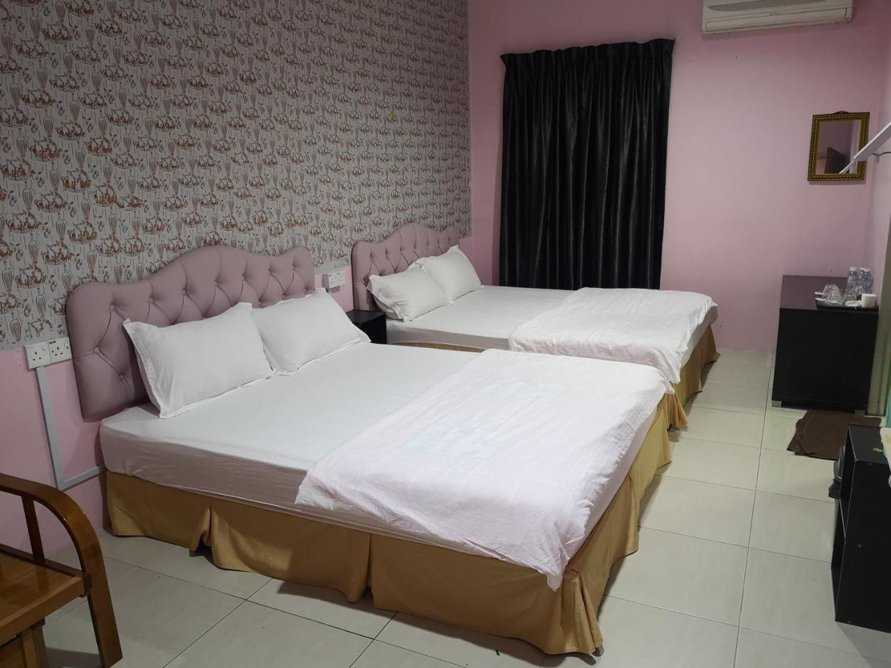 Home Inn Hotel Hotel